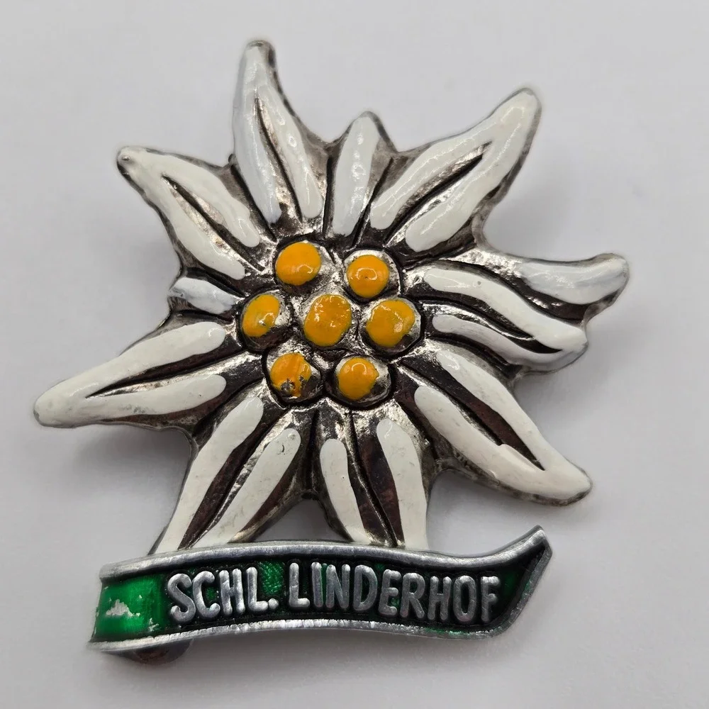 Vintage Edelweiss Flower Brooch Enamel Schl. Linderhof Souvenir Pin Bavarian